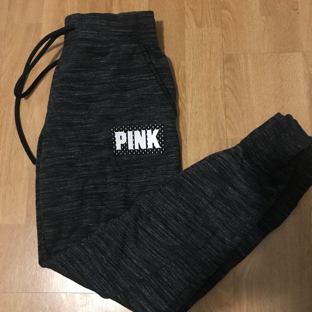 ✨SOLD ON MERC✨VS PINK JOGGER/SWEATPANTS